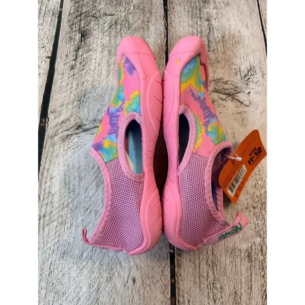 NEWTZ Girl’s Water Shoes / Size: 11-12